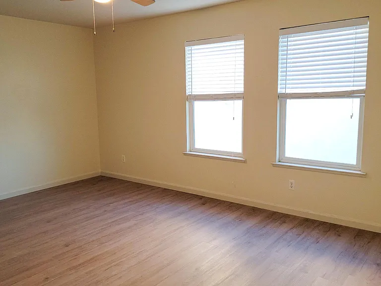 1295 Day Light Dr — Photo 12