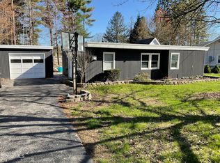 2940 W Lydius Street, Schenectady, NY 12303