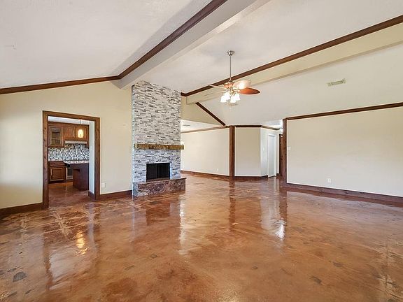 5th image of 11414 Chelsea Walk Dr
