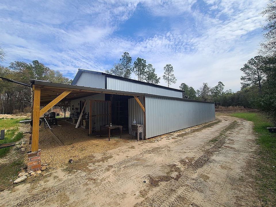 1st image of 1084 Graves Springs Rd