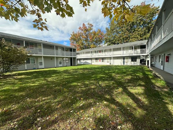 520 Massillon Rd APT 17