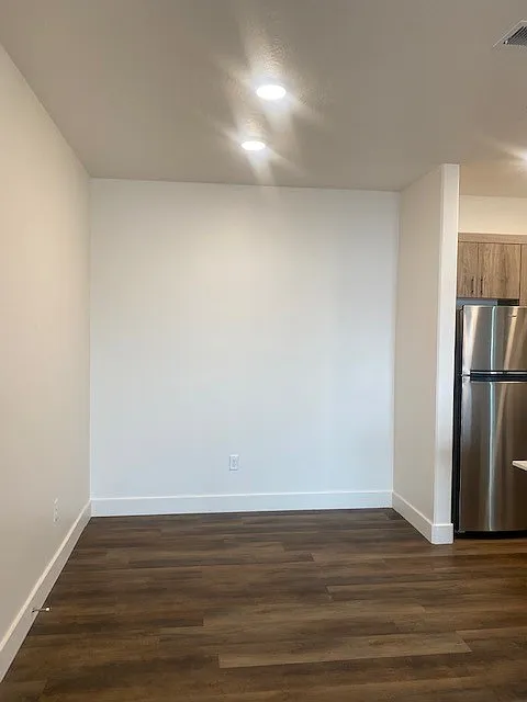 1 bed, 792 sqft, $1,694 — Photo 3