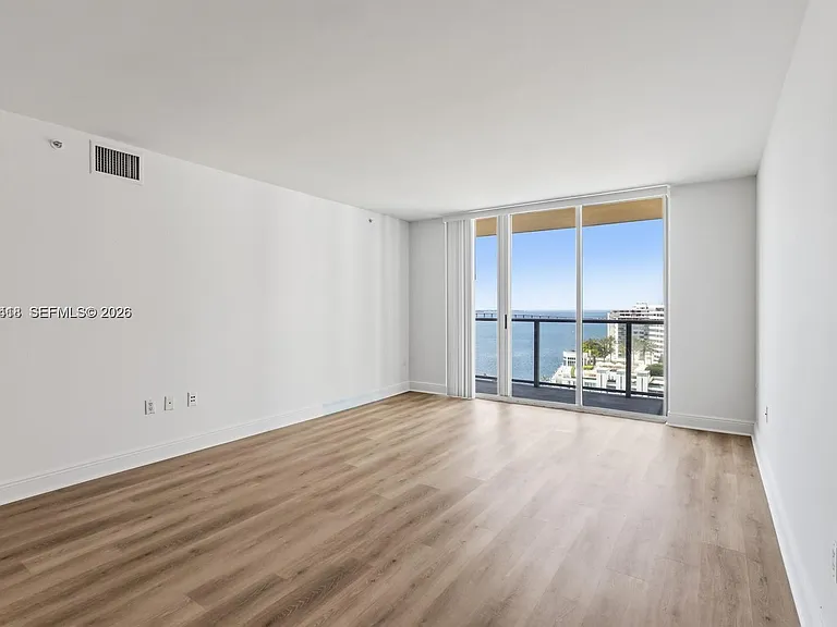 1155 Brickell Bay Dr #1609 — Photo 4