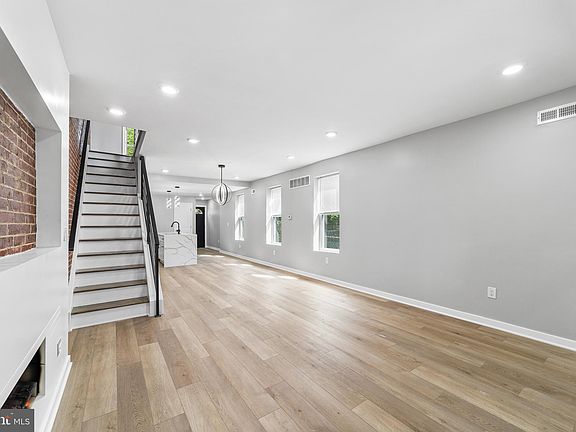 5th image of 4272 Torresdale Ave