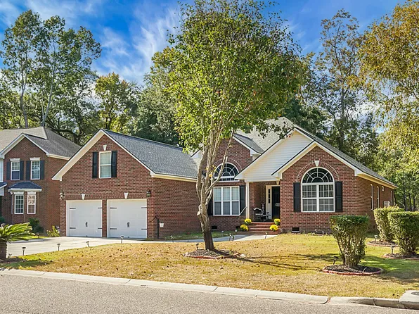 5452 Clairmont Ln, North Charleston, SC 29420