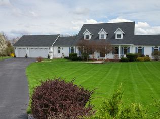 15 E Harmon Dr, Carlisle, PA 17015