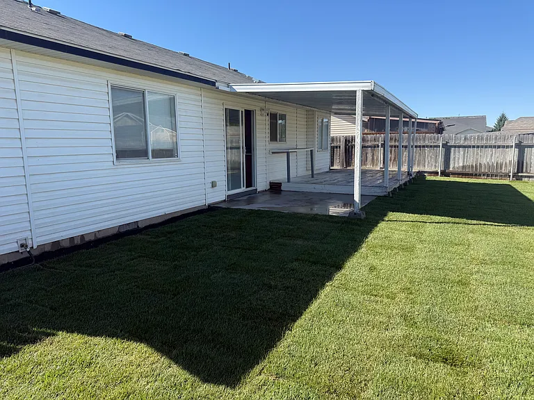 3721 Pierre Ave — Photo 15