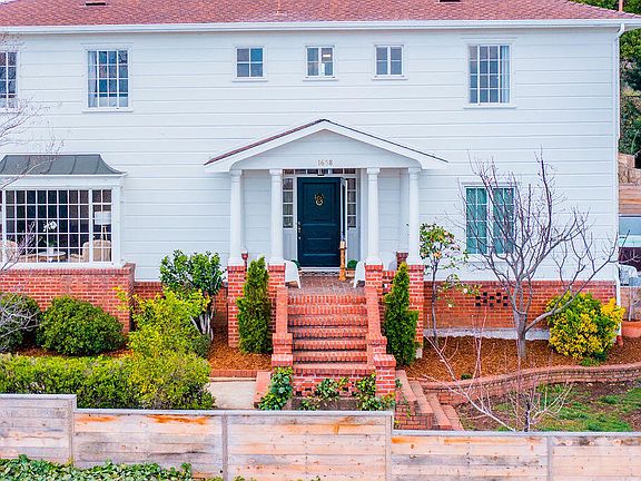 2nd image of 1658 Orange Ave