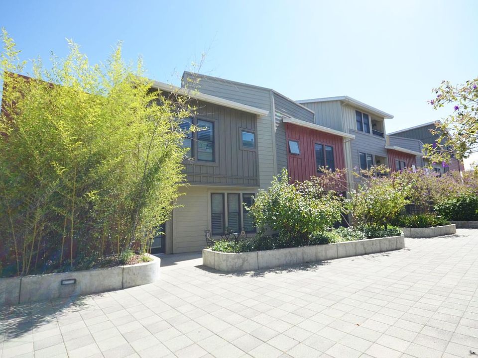 1st image of 895 Altaire Walk