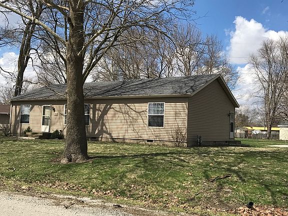 2nd image of 804 Glenview Dr