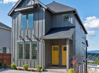 10893 SW Annand Hill Ct, Tigard, OR 97224