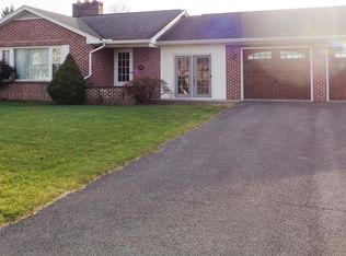 32 King St, Reedsville, PA 17084