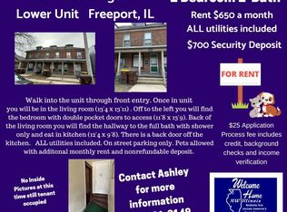 21 E Washington St, Freeport, IL 61032
