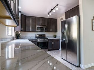 2365 Moorpark Way, Henderson, NV 89014