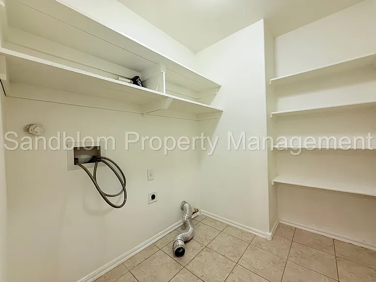 3912 W 104th Ct S — Photo 24