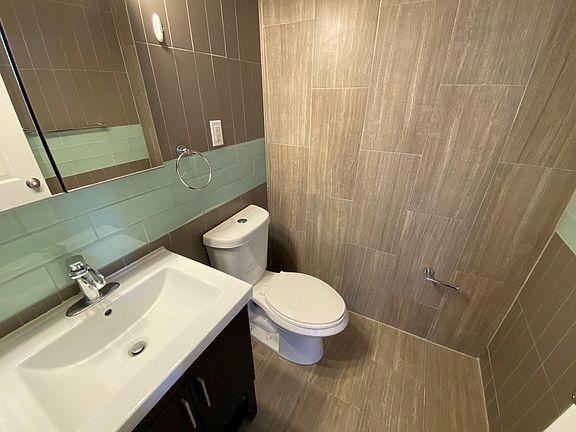 5th image of 747 10th Ave APT 7E