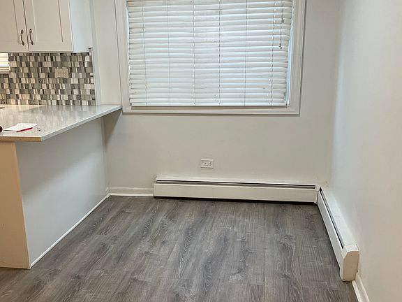 5th image of 9519 Lawrence Ct APT 2