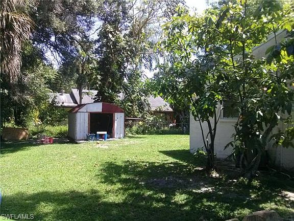 3rd image of 530 Sacramento St