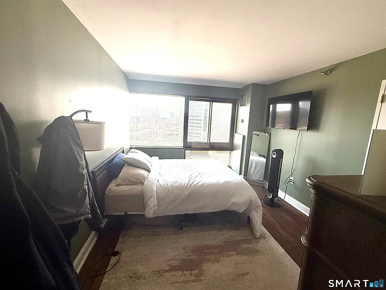 127 Greyrock — Photo 7