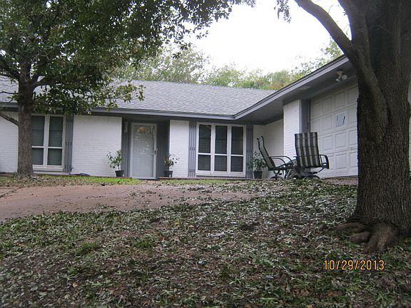 3rd image of 7505 Skylake Ct