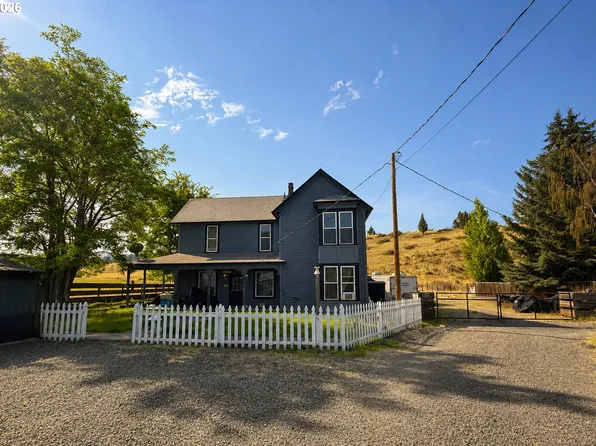 745 Jay St, Fossil, OR 97830