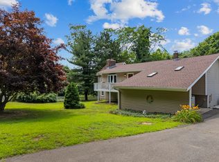 389 Horse Pond Rd, Madison, CT 06443