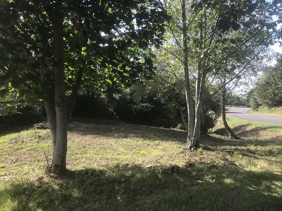 1st image of 156 Jennifer Dr