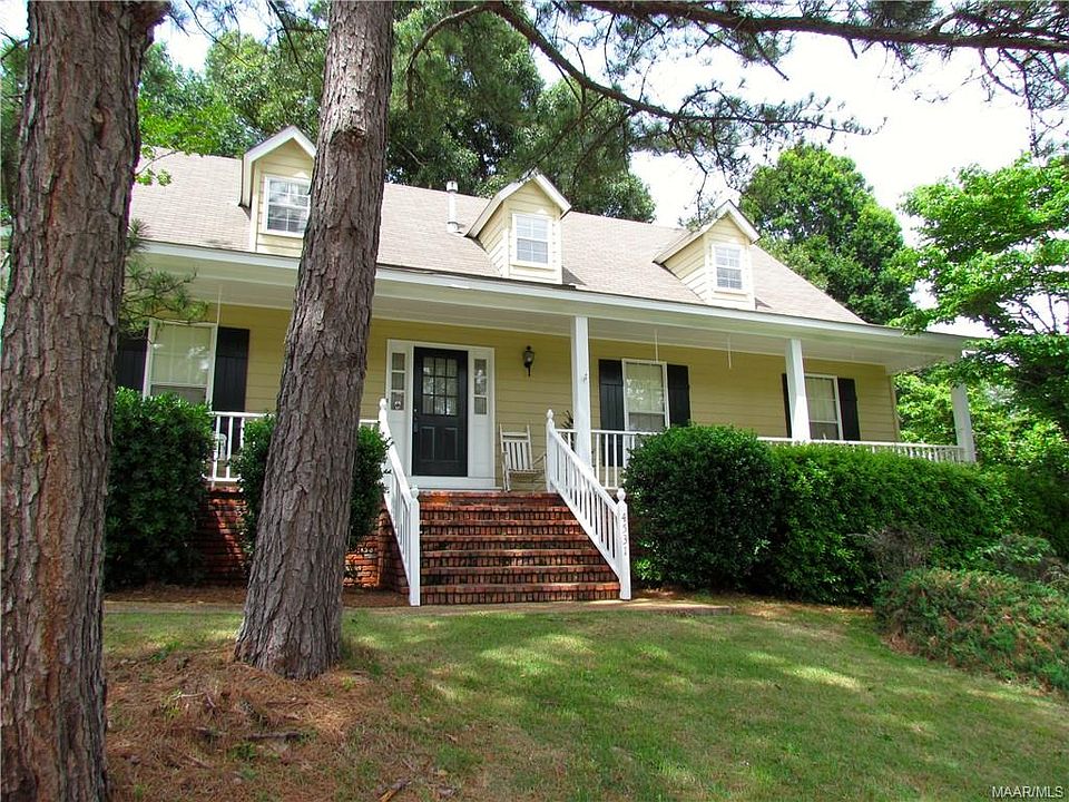 1st image of 4531 Woodledge Dr