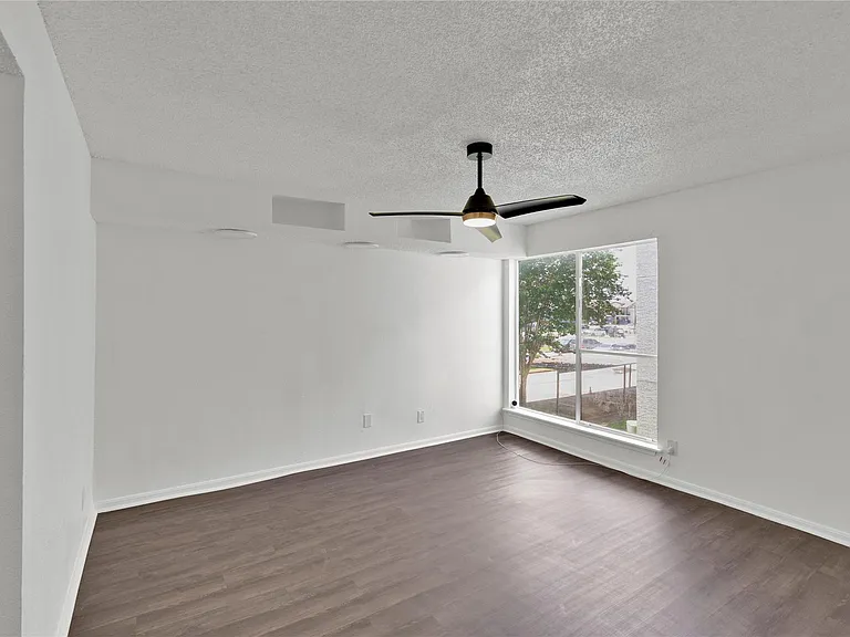 2830 S Bartell Dr #23 — Photo 8