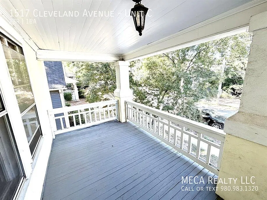 1517 Cleveland Avenue Unit C — Photo 2