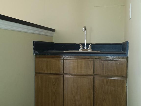 5th image of 5632 Longbow Dr
