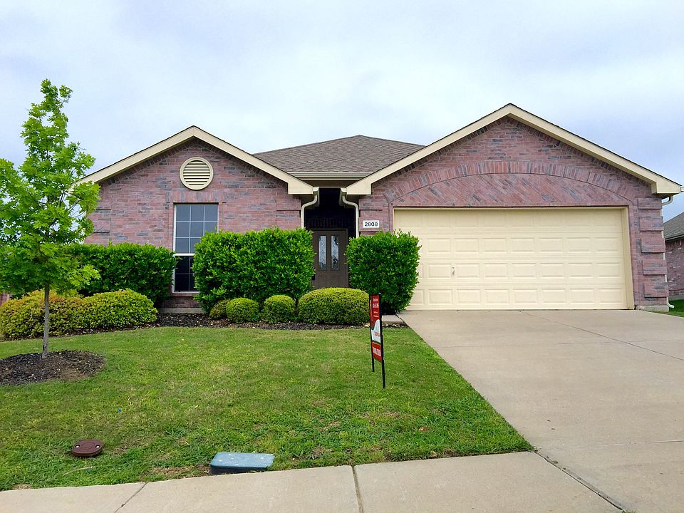 1st image of 2808 Quarter Horse Ln