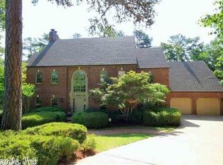 7 Ridgeview Ct, Little Rock, AR 72227