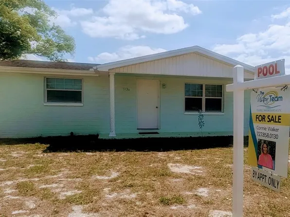 9136 Lunar Ln, Port Richey, FL 34668