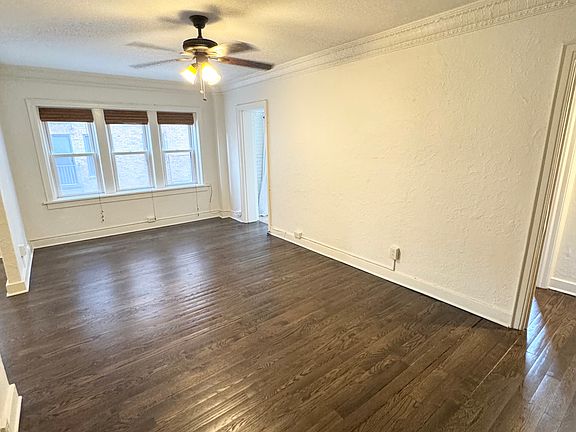 5th image of 4804 Jefferson St APT 204