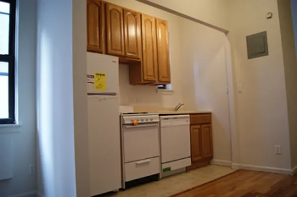 Rented by Compass | media 39