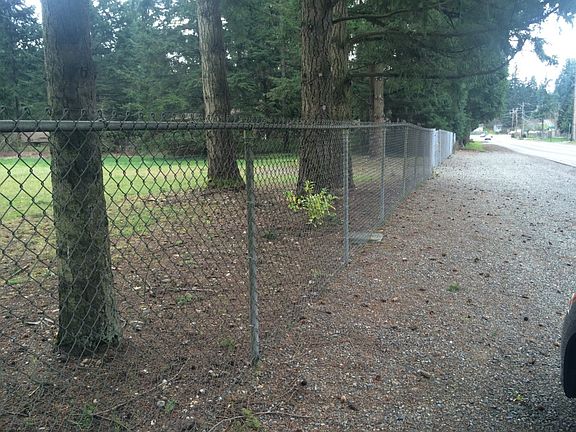 3rd image of 12515 111th Ave E