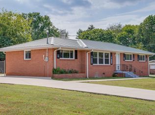 102 Maple Dr, Smyrna, TN 37167