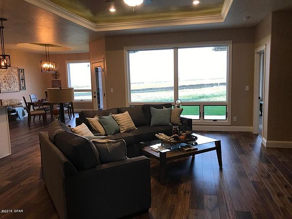 3rd image of 133 Granite Hill Ln