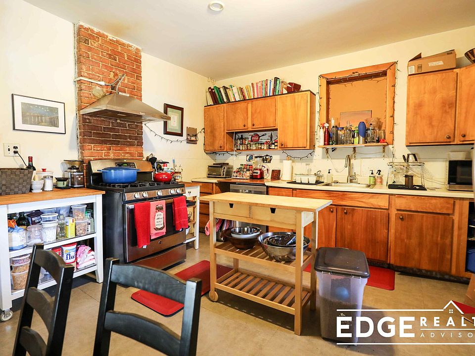 317 Warren St Waltham MA Zillow