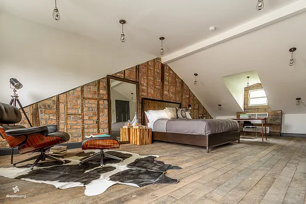 Rented by Dixon Advisory USA Inc. | media 13