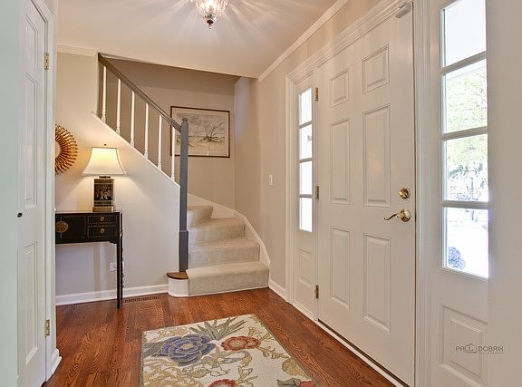 2nd image of 317 W Sheridan Pl