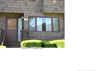 143 Towne House Rd, Hamden, CT 06514