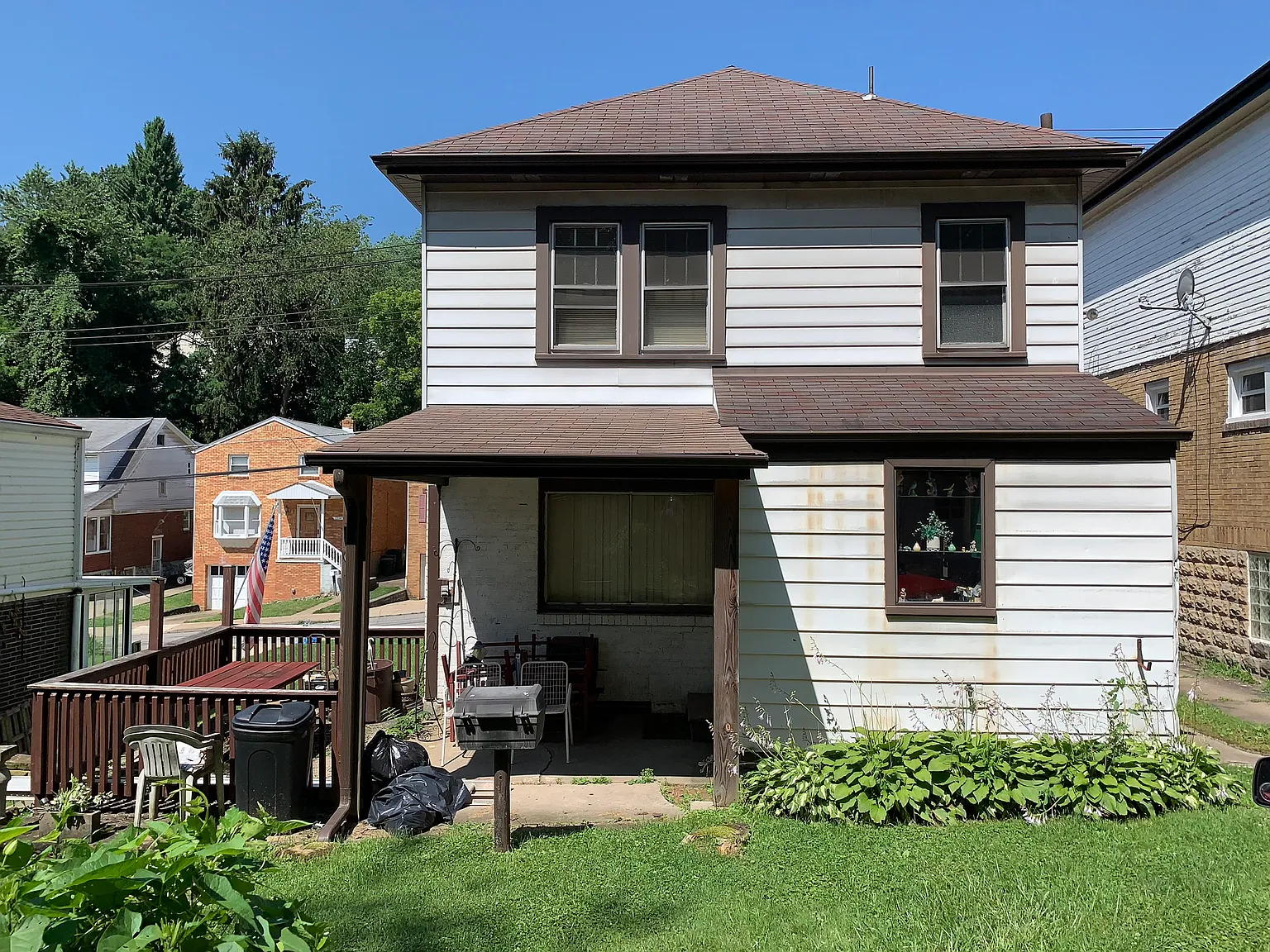 2321 Saranac Ave photo 1