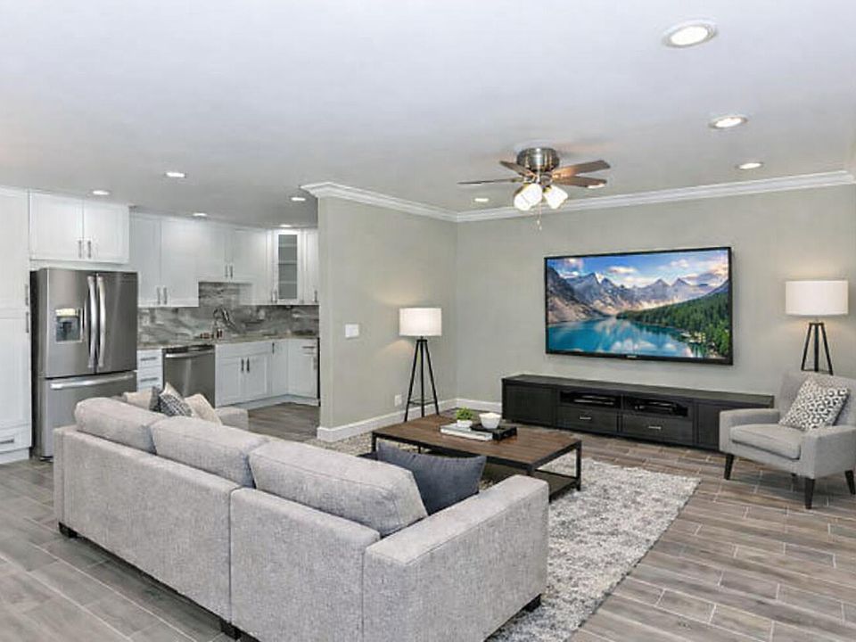 1st image of 864 Normandy Trl #R