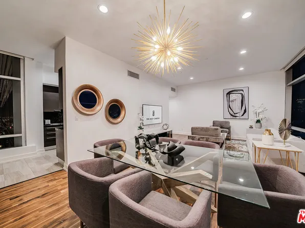 900 W Olympic Blvd, Los Angeles, CA