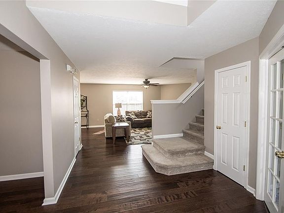 4th image of 14215 Cliffwood Pl