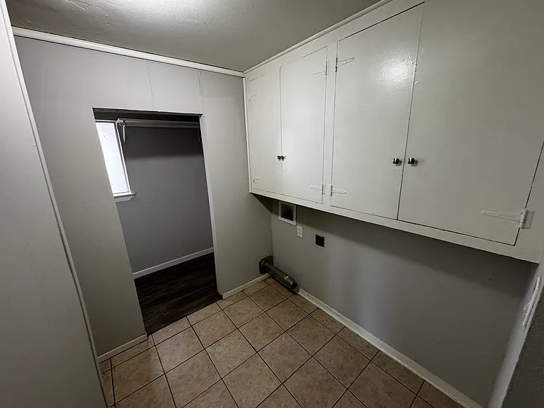 2607 Clearview Cir — Photo 10