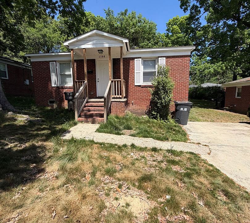 1st image of 1708 Catherine Simmons Ave