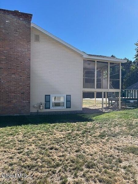 3rd image of 29 Sylvan Avenue